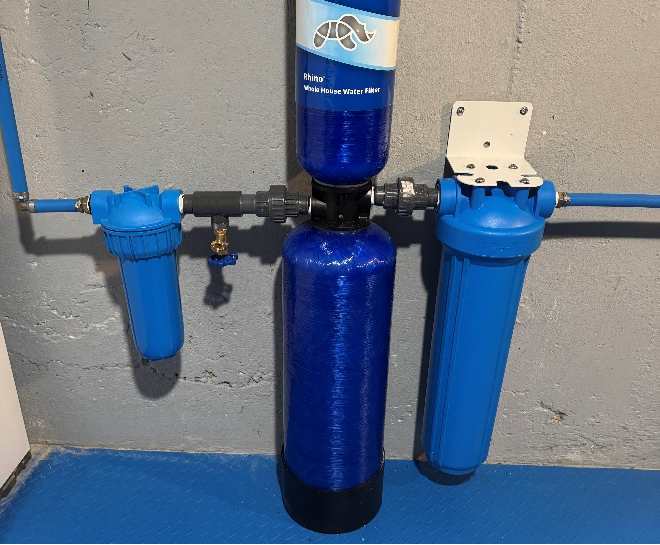 A blue water filter system